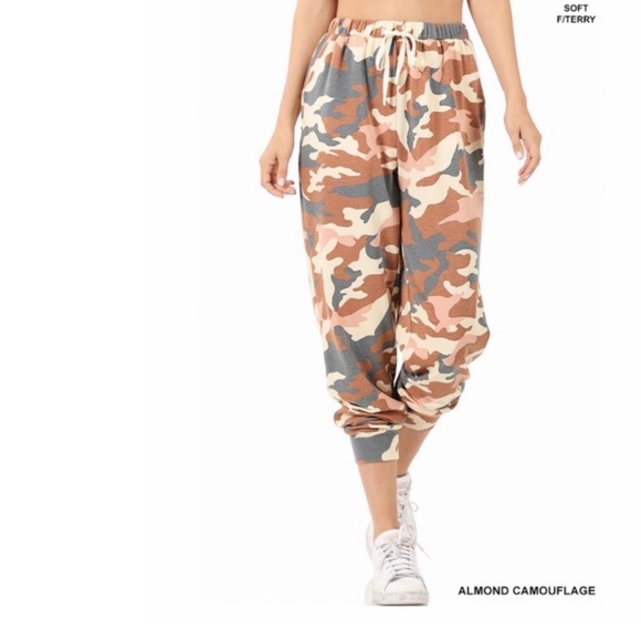 New! Soft Camo French Terry Pockets Elastic Waistband Comfy Joggers - Picture 4 of 5